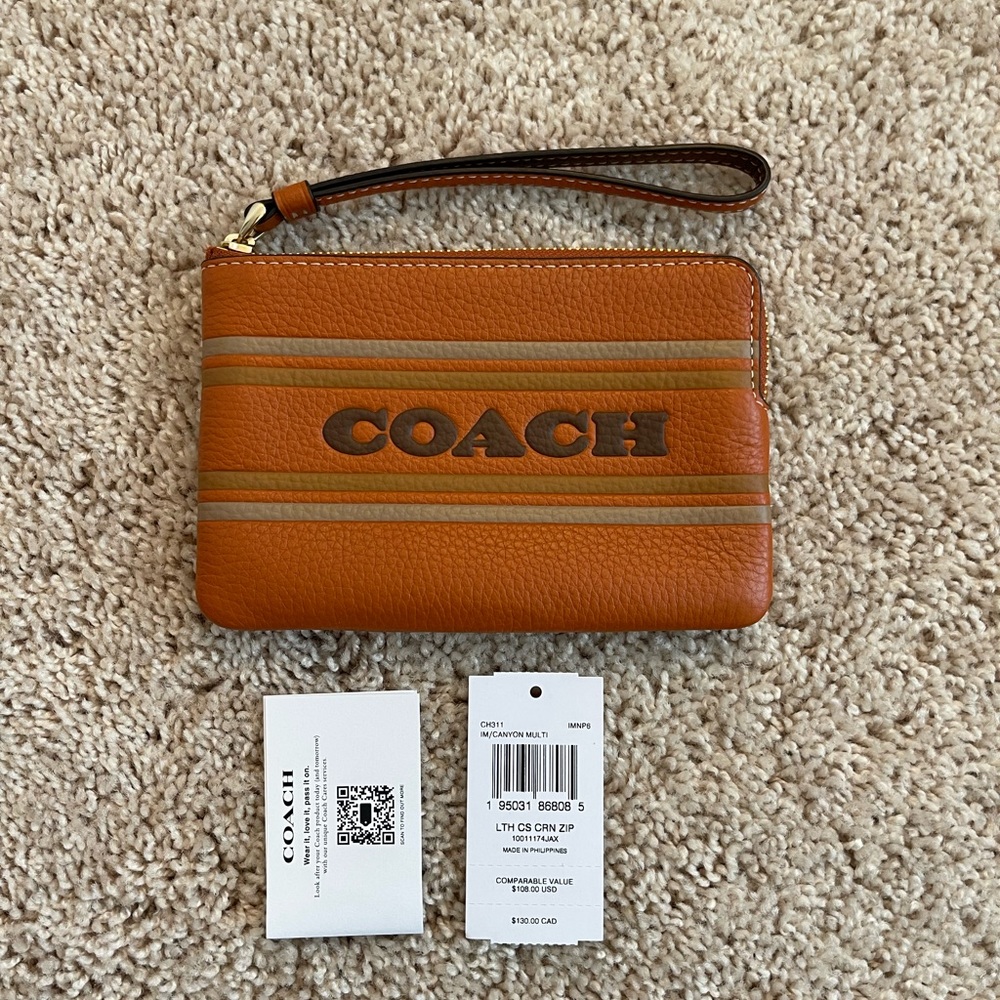 Coach Leather Corner zip wristlet